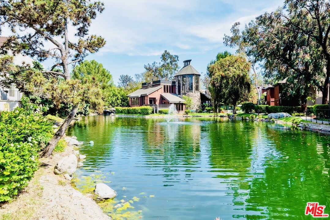 Culver City, California, 90230, United States, 2 Bedrooms Bedrooms, ,2 BathroomsBathrooms,Residential,For Sale,1934689