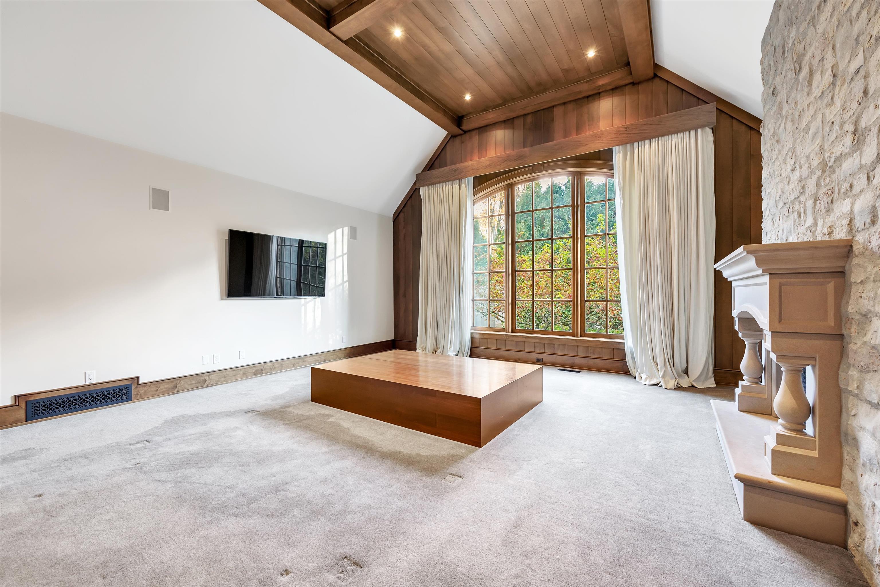 HOBART, Wisconsin, 54155, United States, 4 Bedrooms Bedrooms, ,7 BathroomsBathrooms,Residential,For Sale,1991559