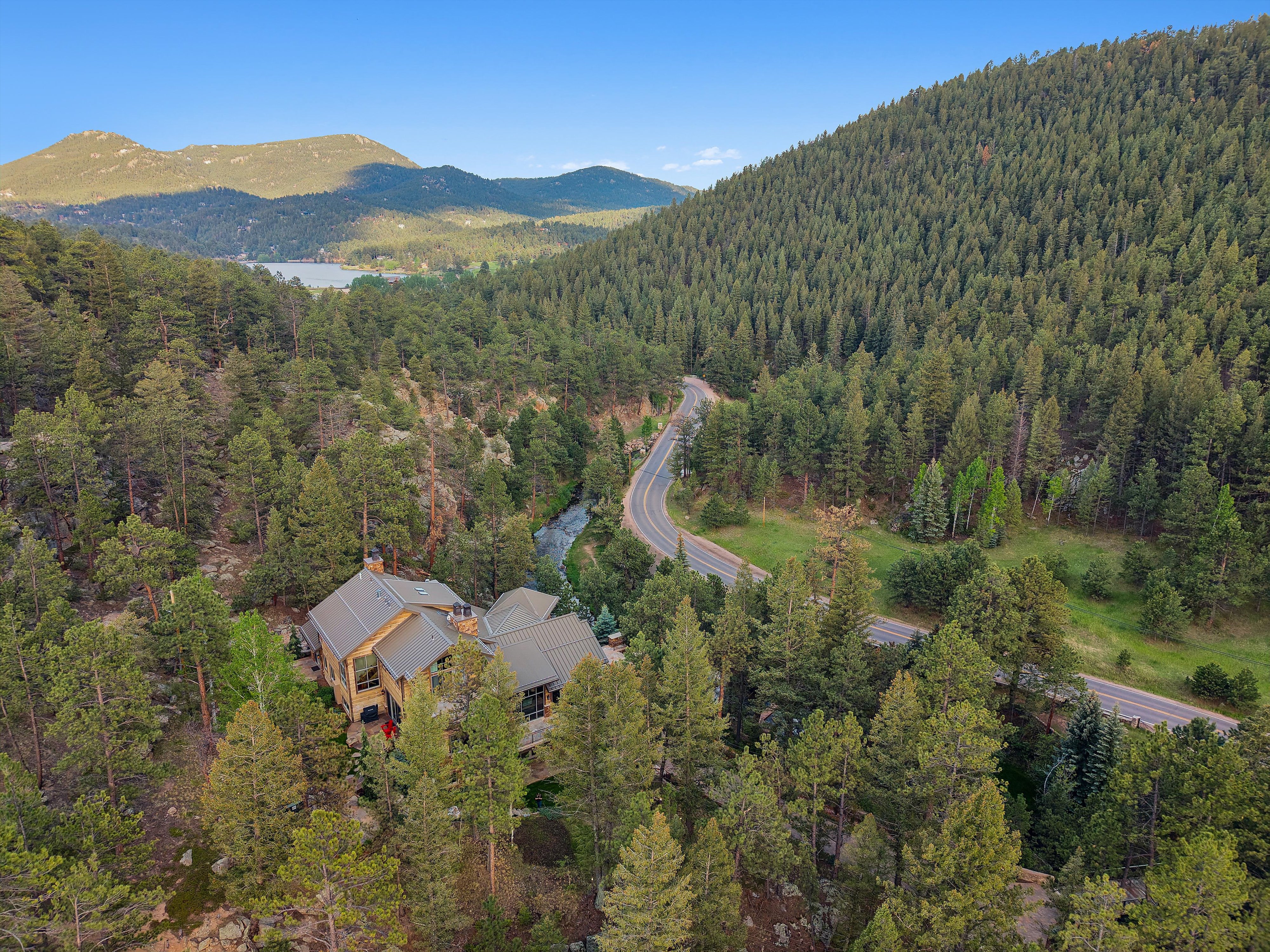  Luxury Mountain Estate in Celebrated Upper Bear Creek - 物件實景