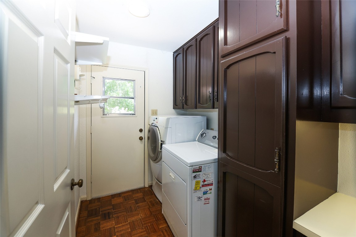 Round Rock, Texas, 78681, United States, 3 Bedrooms Bedrooms, ,2 BathroomsBathrooms,Residential,For Sale,1912251