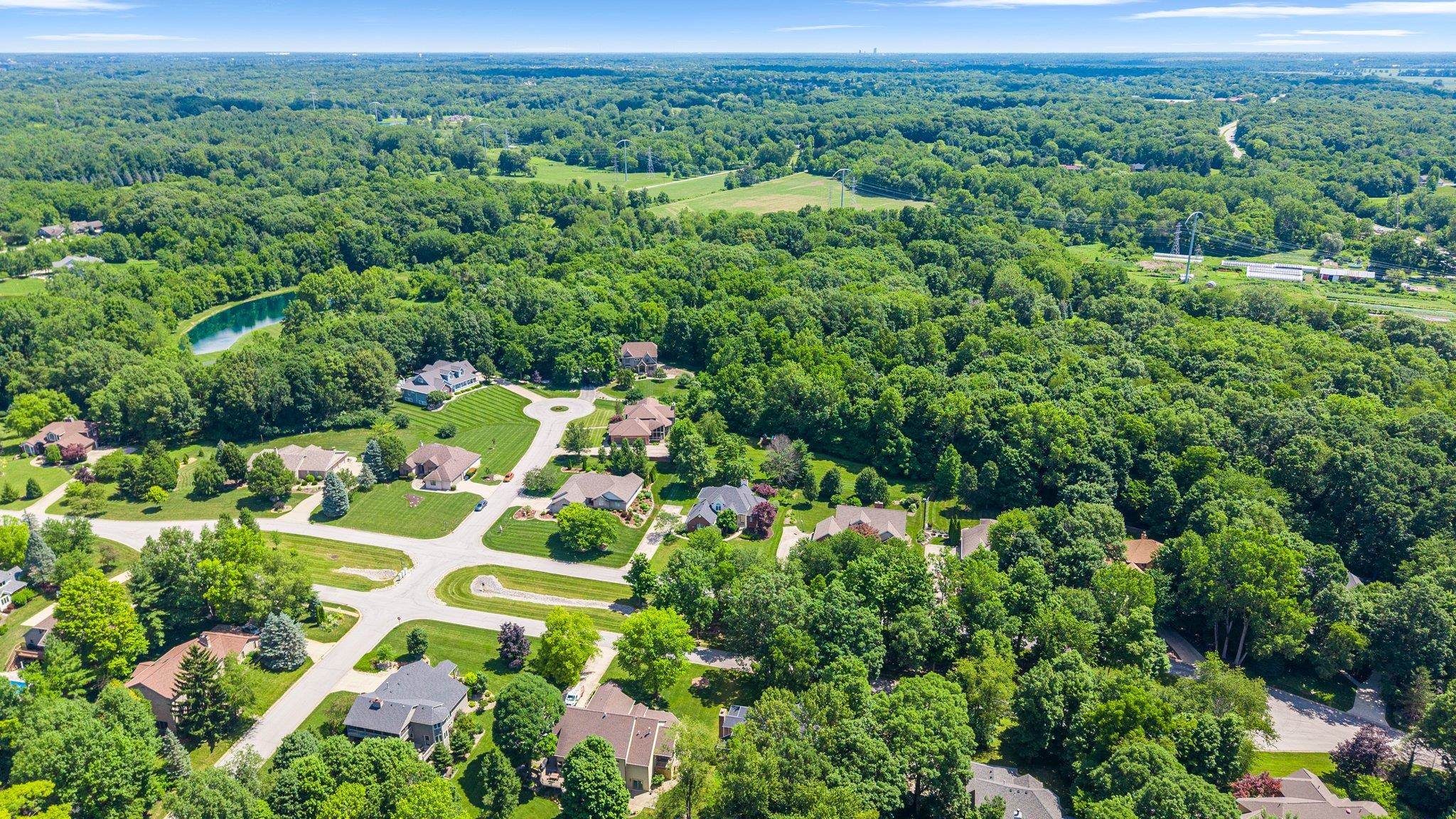 Roanoke, Indiana, 46783, United States, 5 Bedrooms Bedrooms, ,4 BathroomsBathrooms,Residential,For Sale,1913687