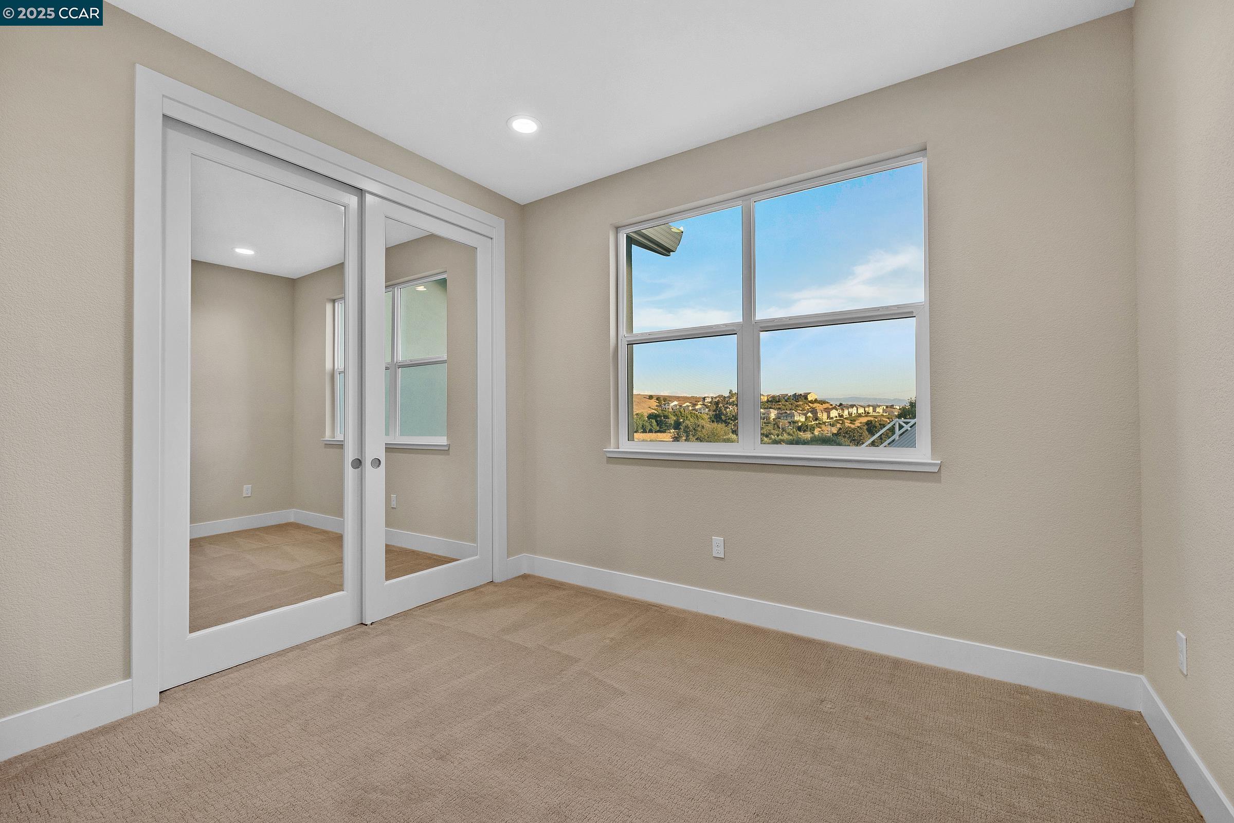 Dublin, California, 94568, United States, 4 Bedrooms Bedrooms, ,3 BathroomsBathrooms,Residential,For Sale,1949817