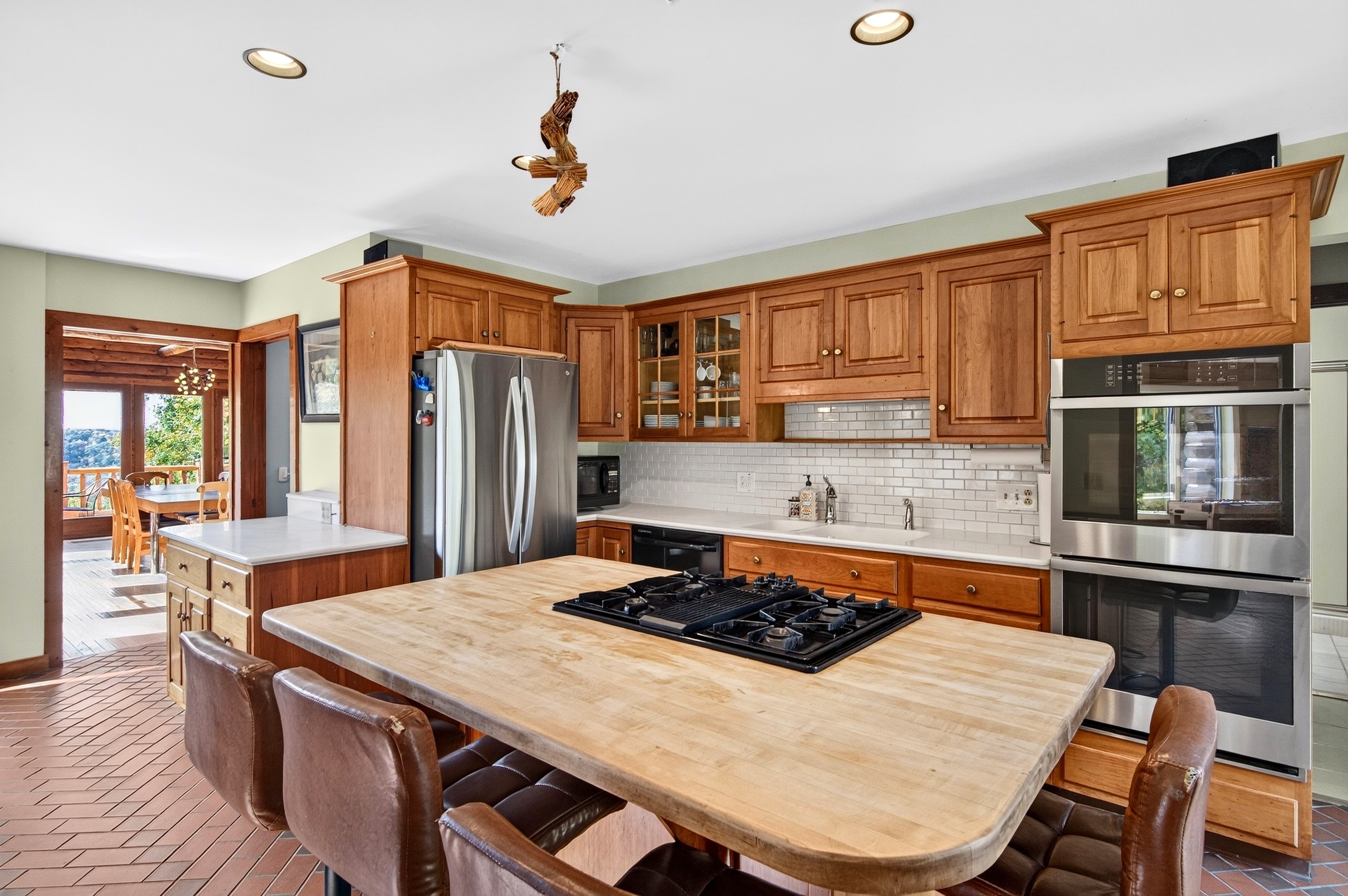  10-Acre Log Contemporary Near Jacob