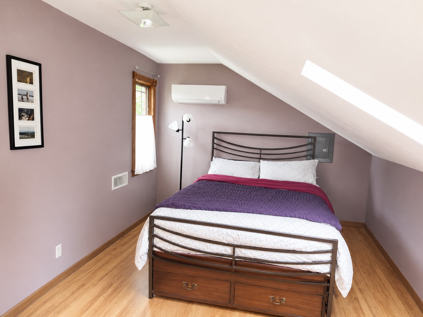 Middle Island, New York, 11953, United States, 4 Bedrooms Bedrooms, ,4 BathroomsBathrooms,Residential,For Sale,2049194
