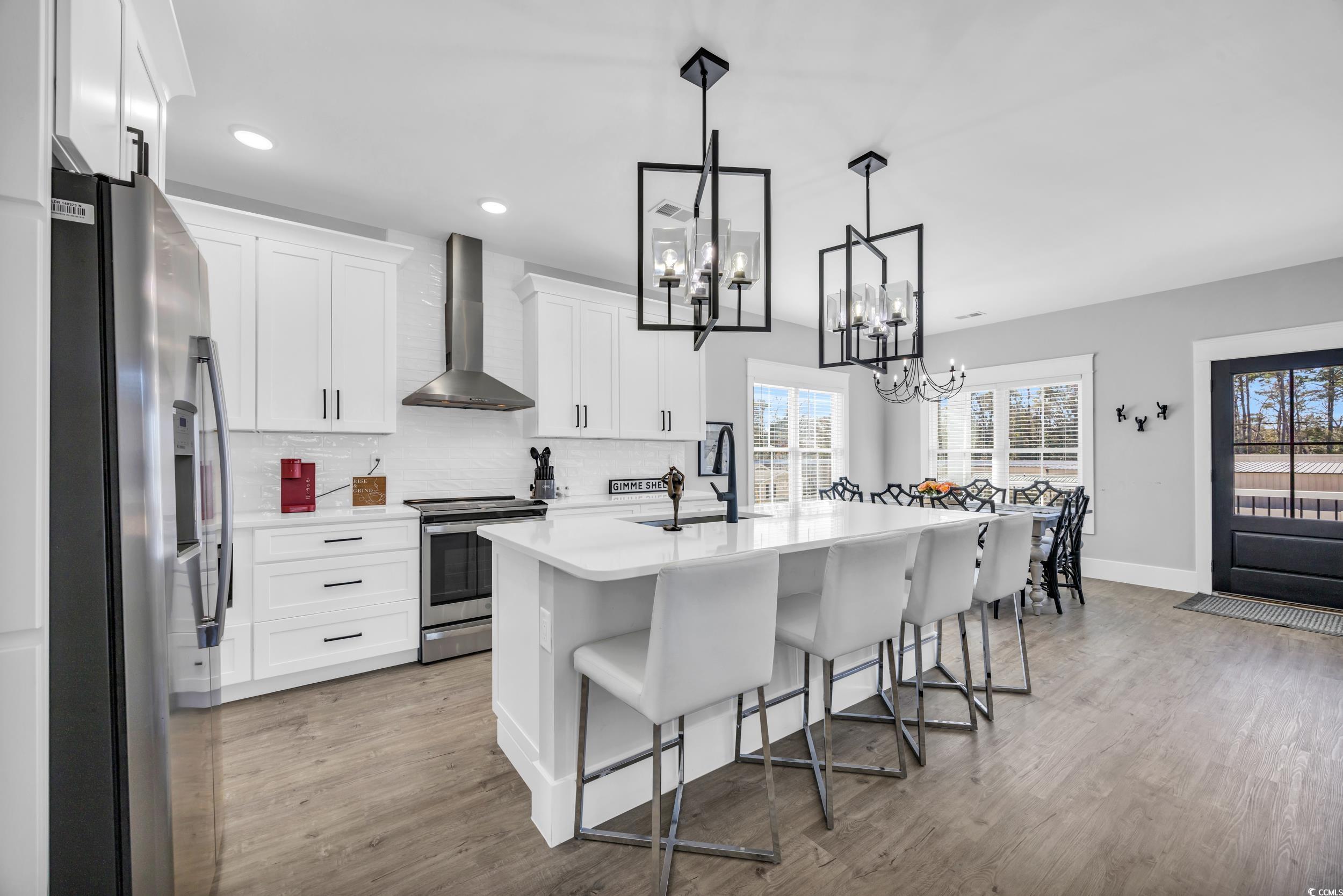 Murrells Inlet, South Carolina, 29576, United States, 5 Bedrooms Bedrooms, ,6 BathroomsBathrooms,Residential,For Sale,1937732