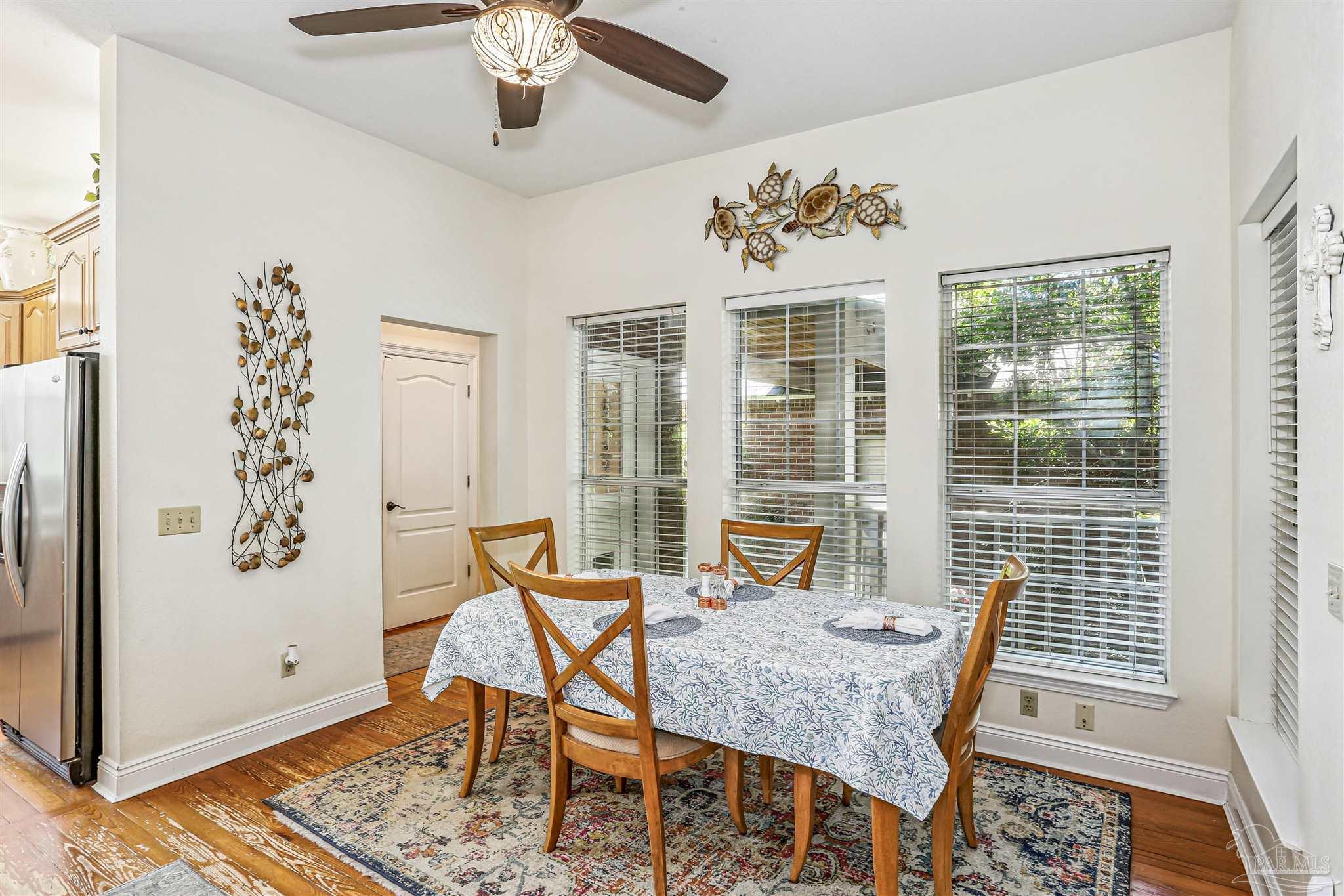 Pensacola, Florida, 32507, United States, 4 Bedrooms Bedrooms, ,4 BathroomsBathrooms,Residential,For Sale,1913346