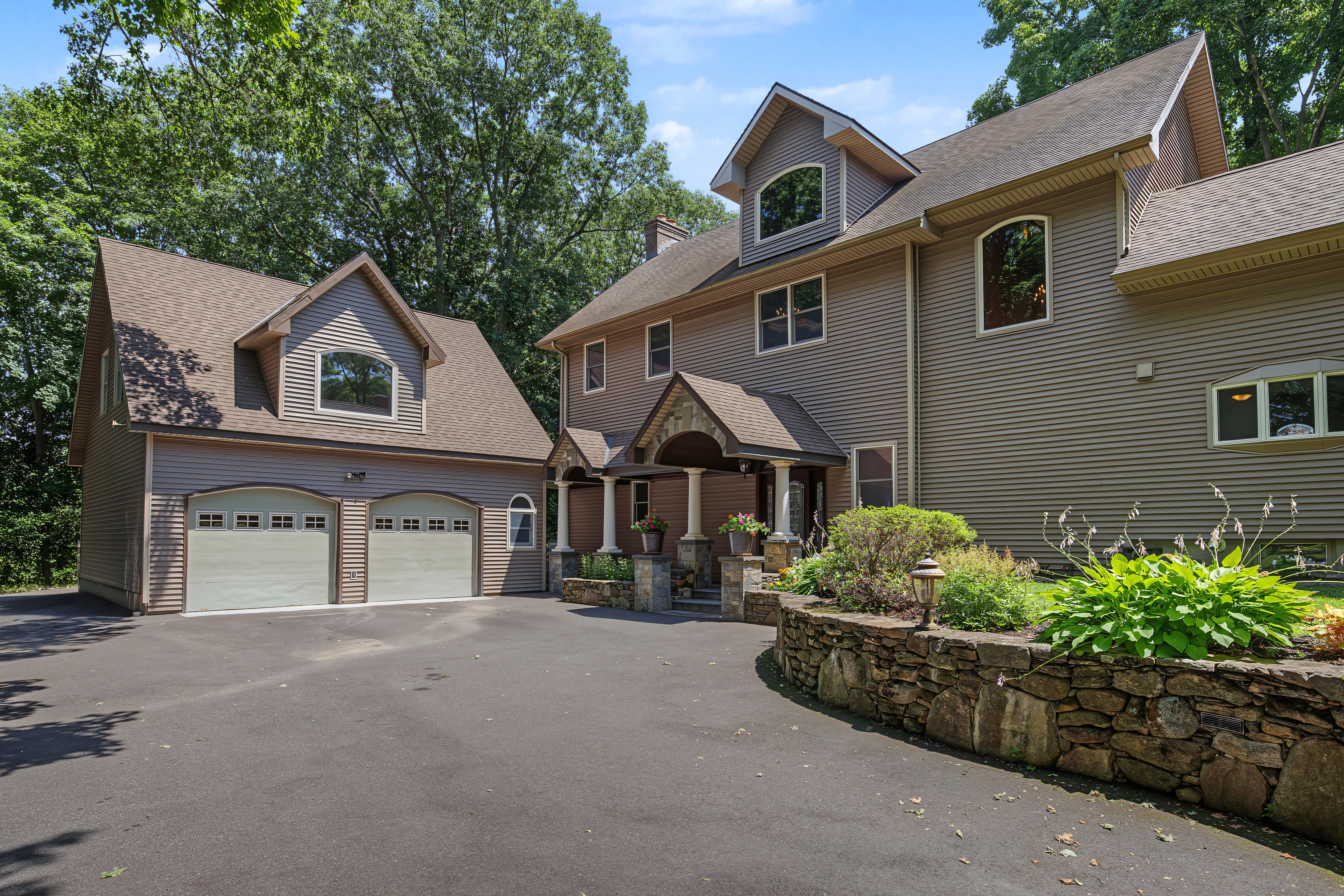  25 Clintonville Road - 物件實景