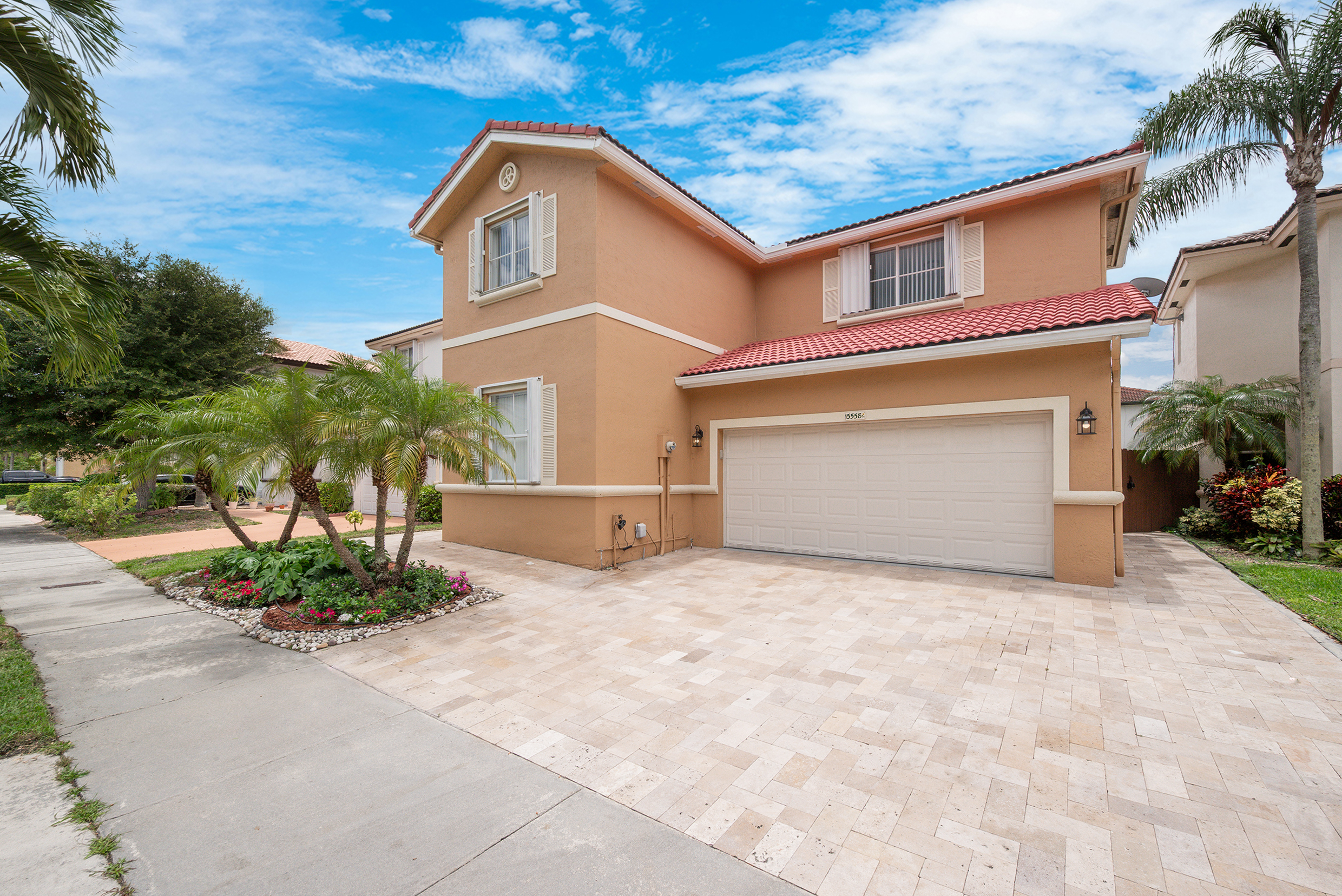  15558 SW 112th Dr, Miami, FL, 33196 - 物件實景