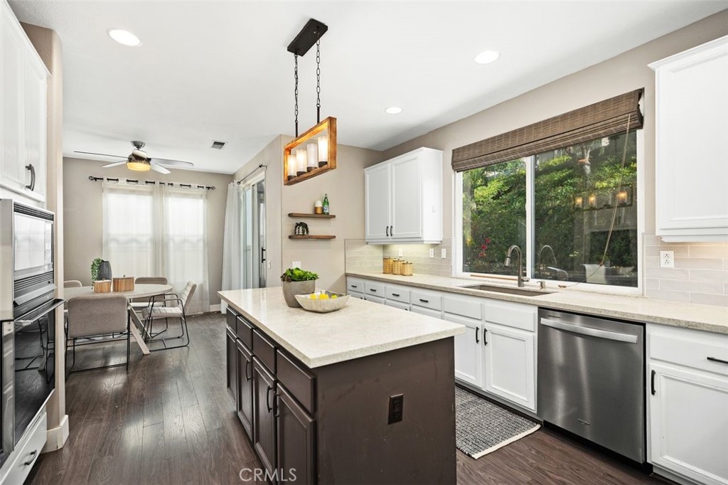 Rancho Santa Margarita, California, 92679, United States, 4 Bedrooms Bedrooms, ,3 BathroomsBathrooms,Residential,For Sale,1989734