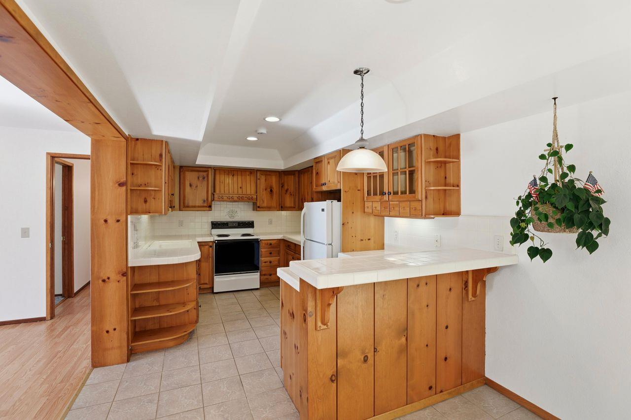 Carmel Valley, California, 93924, United States, 4 Bedrooms Bedrooms, ,3 BathroomsBathrooms,Residential,For Sale,1991028