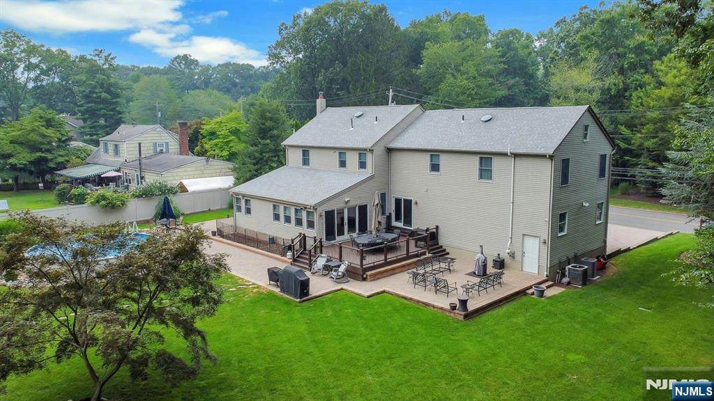 Old Tappan, New Jersey, 07675, United States, 4 Bedrooms Bedrooms, ,3 BathroomsBathrooms,Residential,For Sale,1906748
