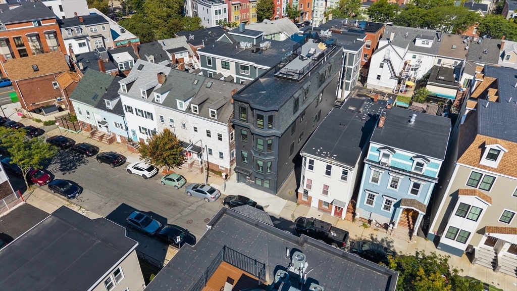 Boston, Massachusetts, 02128, United States, 2 Bedrooms Bedrooms, ,2 BathroomsBathrooms,Residential,For Sale,1940624