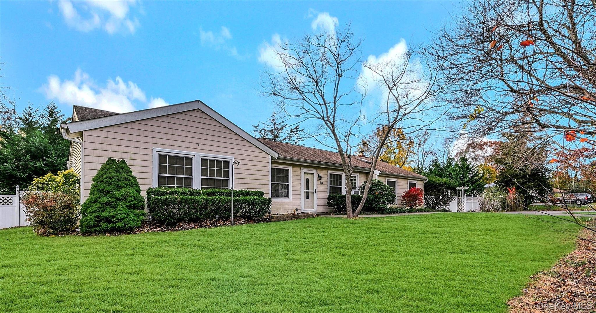 Sound Beach, New York, 11789, United States, 4 Bedrooms Bedrooms, ,2 BathroomsBathrooms,Residential,For Sale,1994513