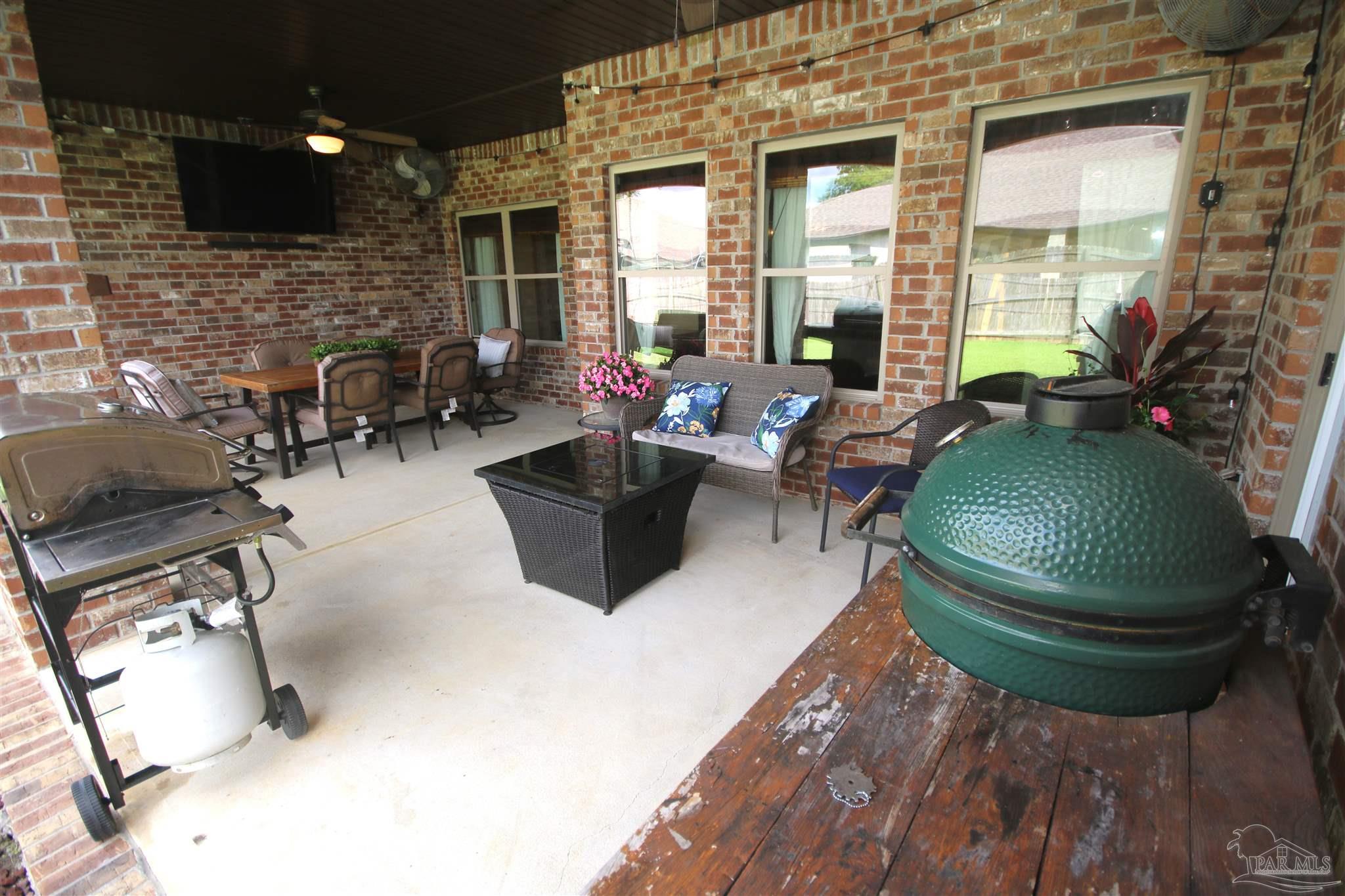 Pace, Florida, 32571, United States, 5 Bedrooms Bedrooms, ,3 BathroomsBathrooms,Residential,For Sale,1828224