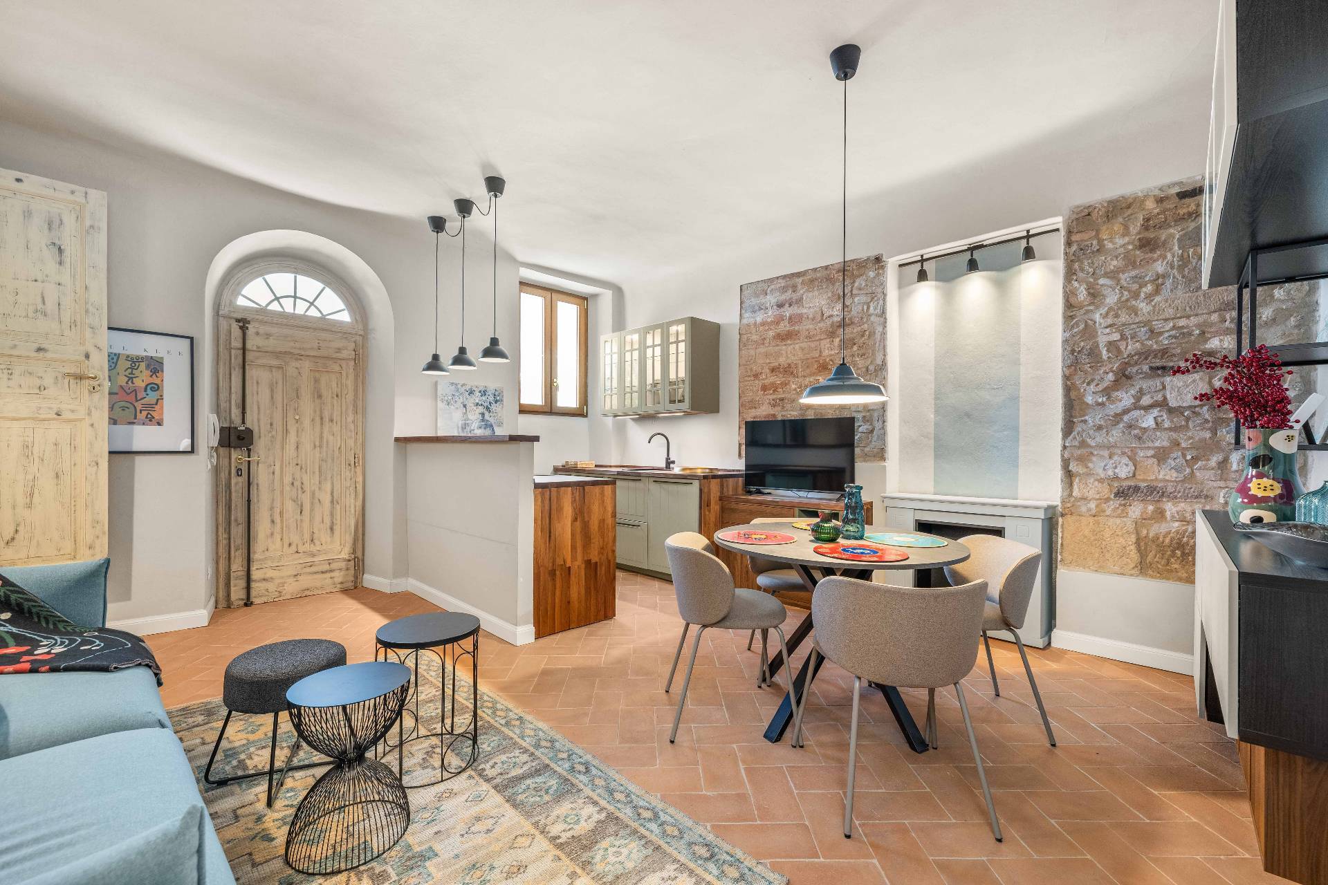 Firenze, Firenze, 50100, IT, 3 Bedrooms Bedrooms, ,3 BathroomsBathrooms,Residential,For Sale,1882451