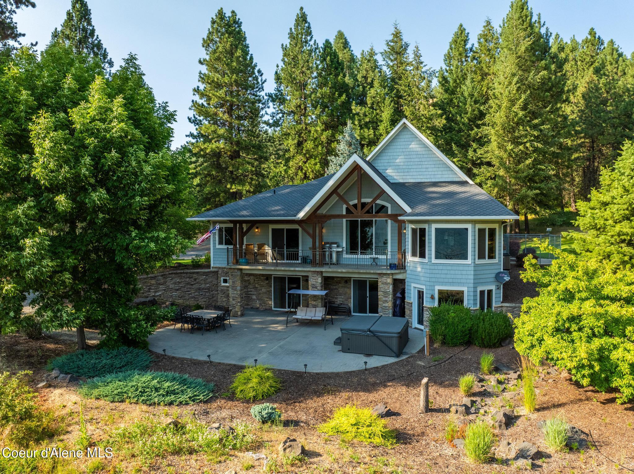 Harrison, Idaho, 83833, United States, 4 Bedrooms Bedrooms, ,5 BathroomsBathrooms,Residential,For Sale,1895390