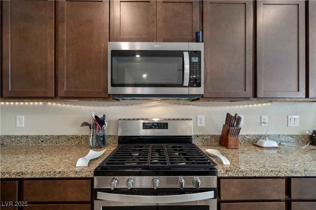 North Las Vegas, Nevada, 89031, United States, 5 Bedrooms Bedrooms, ,2 BathroomsBathrooms,Residential,For Sale,1983767