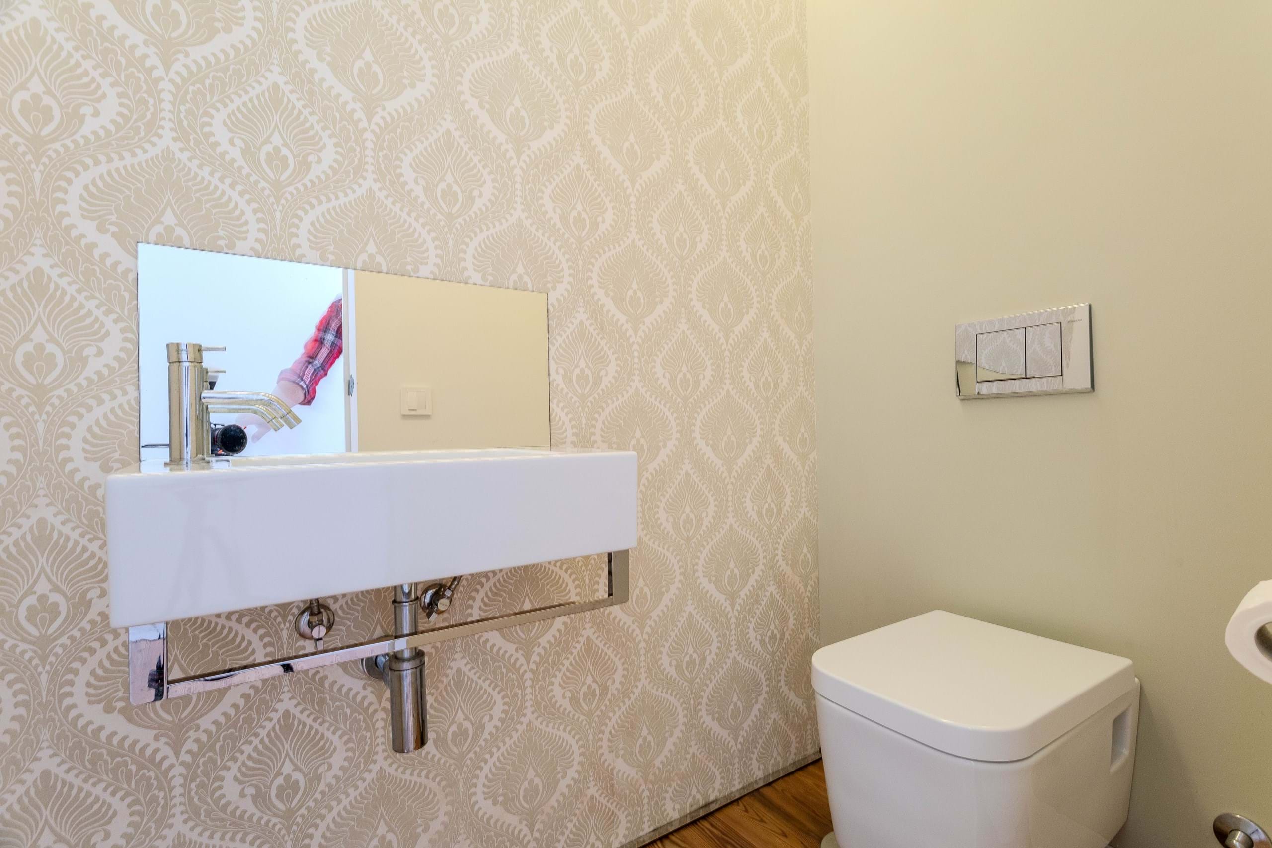 Ponta Delgada, Ilha de São Miguel, 9560-501, PT, 3 Bedrooms Bedrooms, ,4 BathroomsBathrooms,Residential,For Sale,1826448