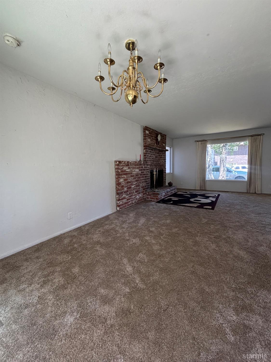 South Lake Tahoe, California, 96150, United States, 3 Bedrooms Bedrooms, ,3 BathroomsBathrooms,Residential,For Sale,1895450