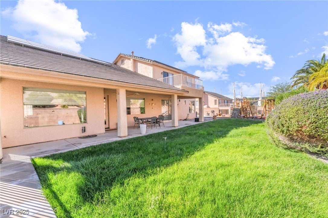 Las Vegas, Nevada, 89110, United States, 6 Bedrooms Bedrooms, ,3 BathroomsBathrooms,Residential,For Sale,1987091