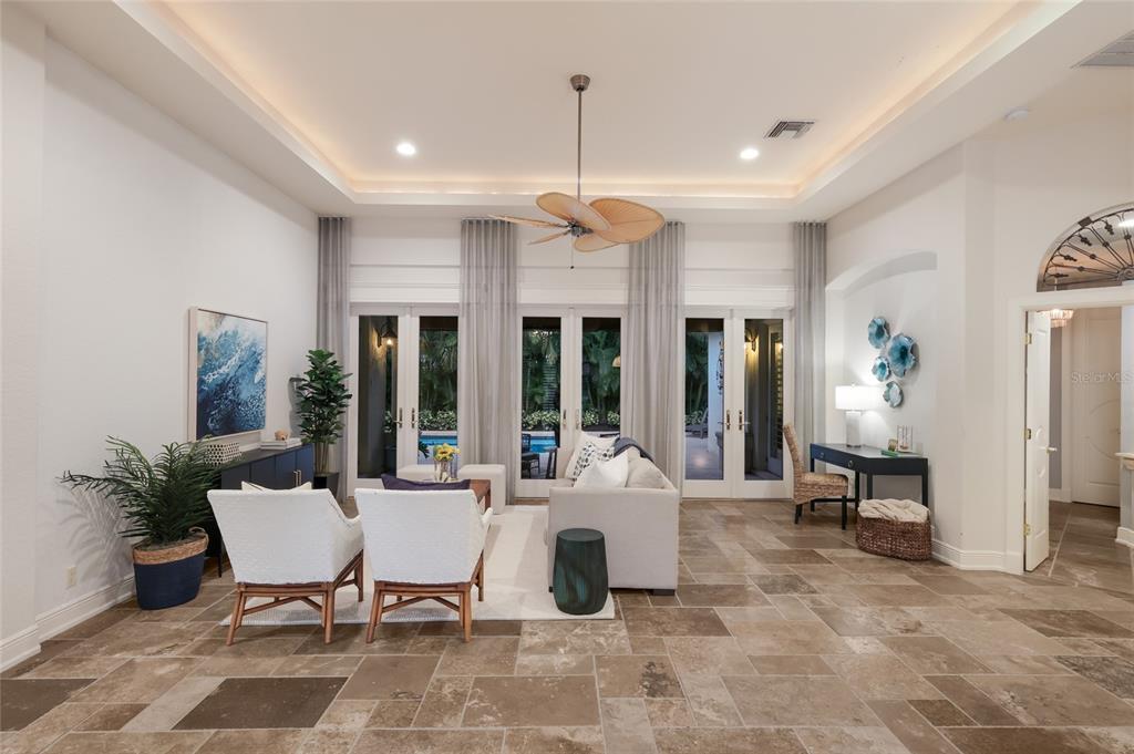 Sarasota, Florida, 34234, United States, 3 Bedrooms Bedrooms, ,3 BathroomsBathrooms,Residential,For Sale,1989538