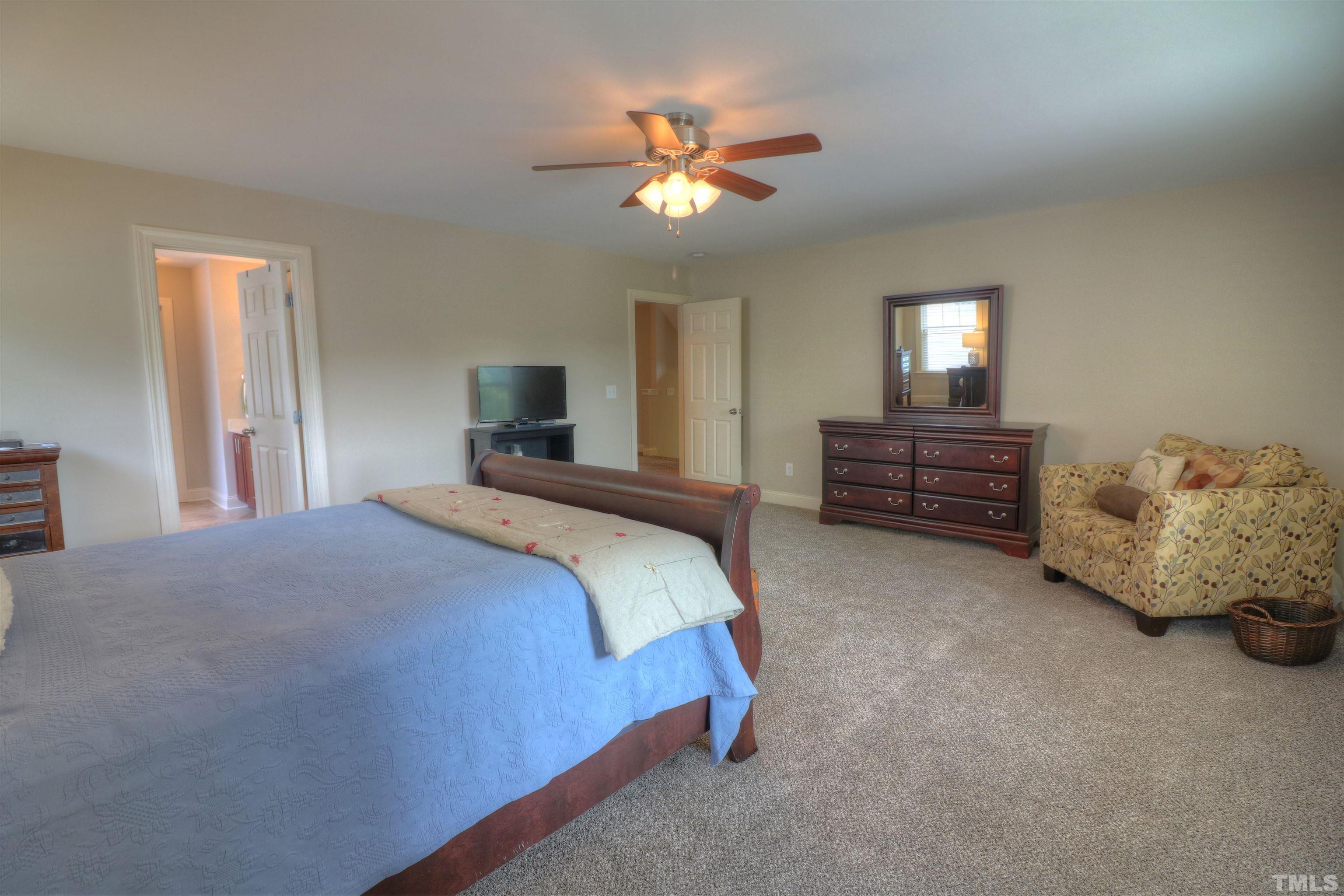 940 Pirouette Court, Raleigh, North Carolina, 27606, United States, 4 Bedrooms Bedrooms, ,4 BathroomsBathrooms,Residential,For Sale,940 Pirouette Court,1624590