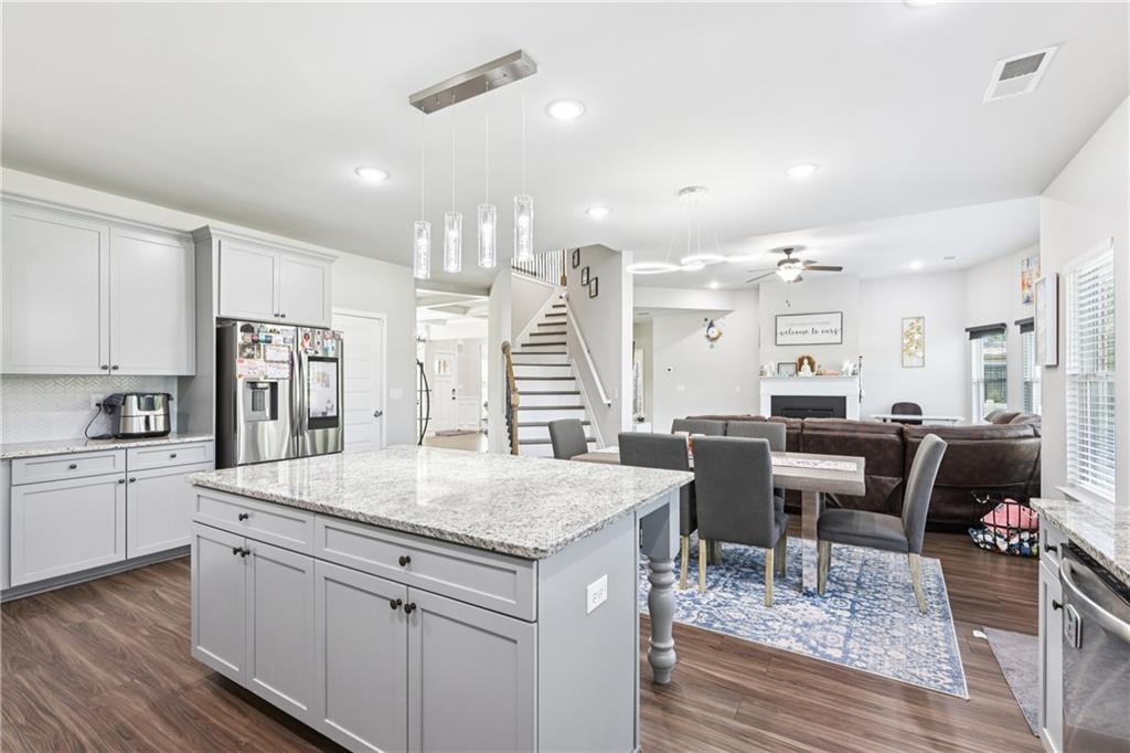 Mcdonough, Georgia, 30252, United States, 5 Bedrooms Bedrooms, ,3 BathroomsBathrooms,Residential,For Sale,1923116