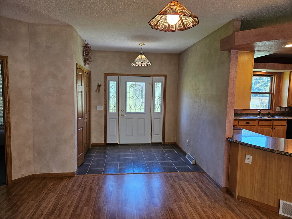 Grand Rapids, Minnesota, 55744, United States, 3 Bedrooms Bedrooms, ,Residential,For Sale,1981419