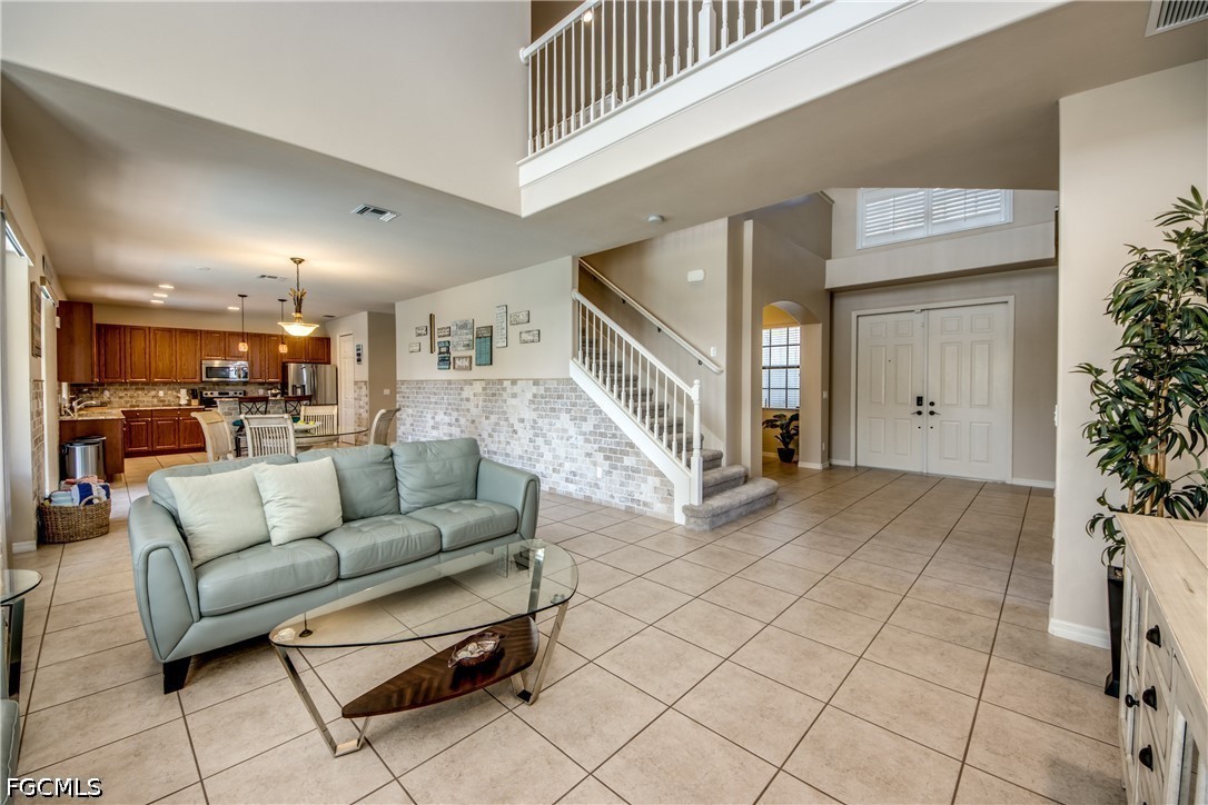 Cape Coral, Florida, 33904, United States, 6 Bedrooms Bedrooms, ,4 BathroomsBathrooms,Residential,For Sale,2006453