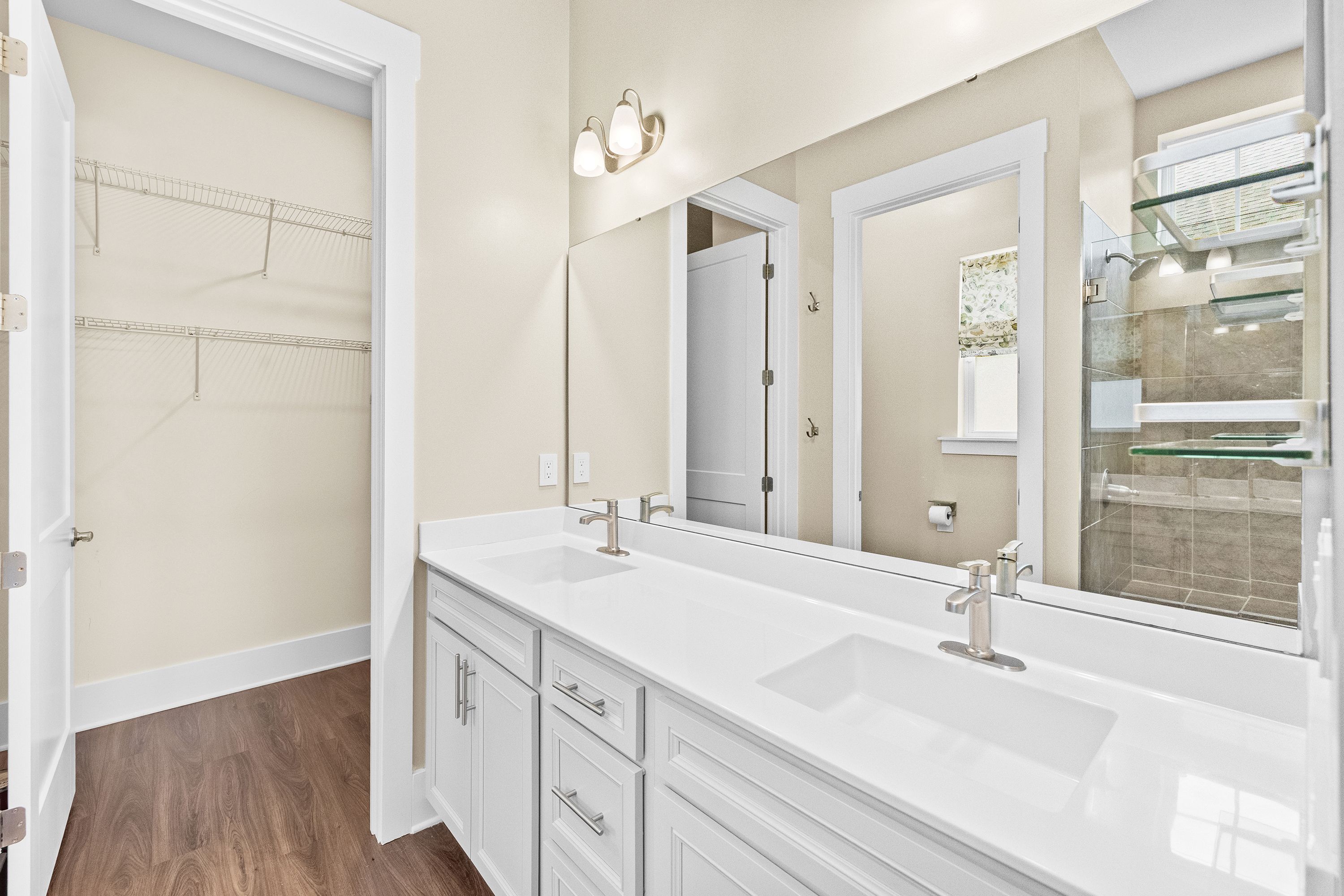  313 Warm Wind Drive, Clayton, NC 27527 - 物件實景