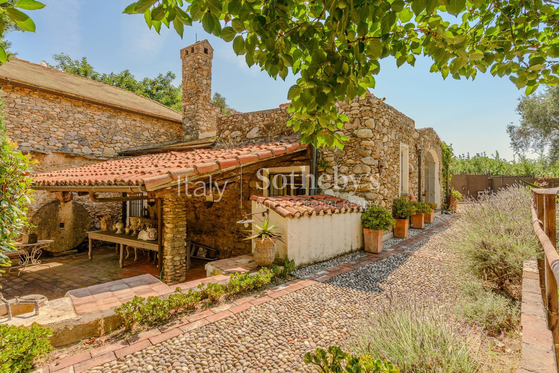  Charming renovated historic mill with swimming pool - 物件實景