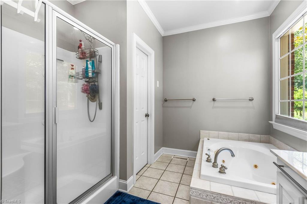 Stokesdale, North Carolina, 27357, United States, 3 Bedrooms Bedrooms, ,3 BathroomsBathrooms,Residential,For Sale,1876526