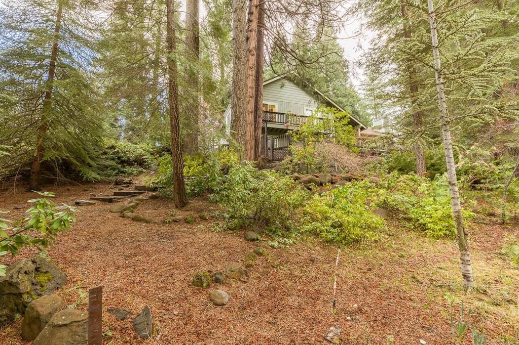 Lake Almanor Country Club, California, 96137, United States, 3 Bedrooms Bedrooms, ,2 BathroomsBathrooms,Residential,For Sale,1961541