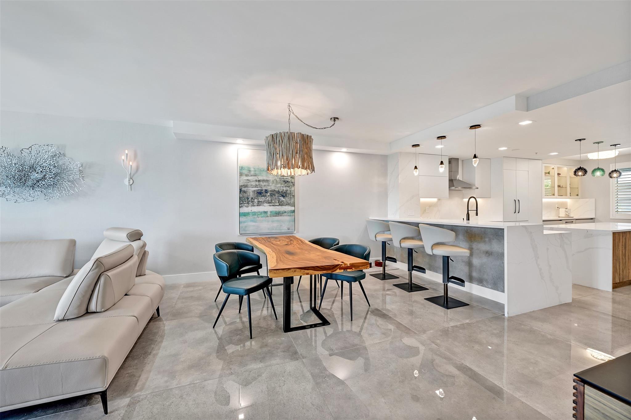 Pompano Beach, Florida, 33062, United States, 2 Bedrooms Bedrooms, ,2 BathroomsBathrooms,Residential,For Sale,1938400