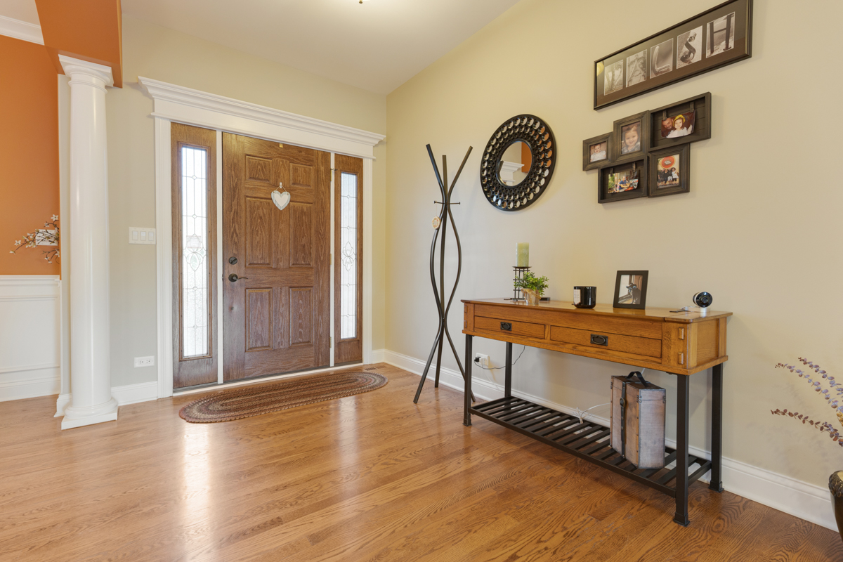 Hampshire, Illinois, 60140, United States, 3 Bedrooms Bedrooms, ,3 BathroomsBathrooms,Residential,For Sale,1978755