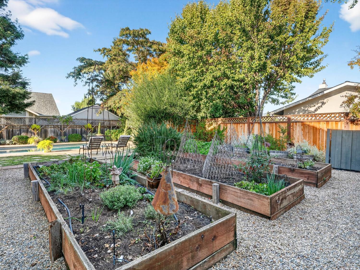 Napa, California, 94558, United States, 4 Bedrooms Bedrooms, ,3 BathroomsBathrooms,Residential,For Sale,1987902