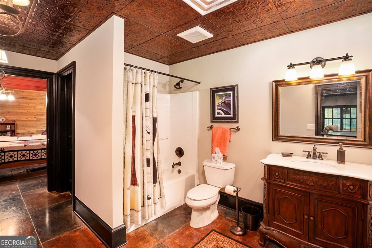 Athens, Georgia, 30606, United States, 5 Bedrooms Bedrooms, ,5 BathroomsBathrooms,Residential,For Sale,1848917