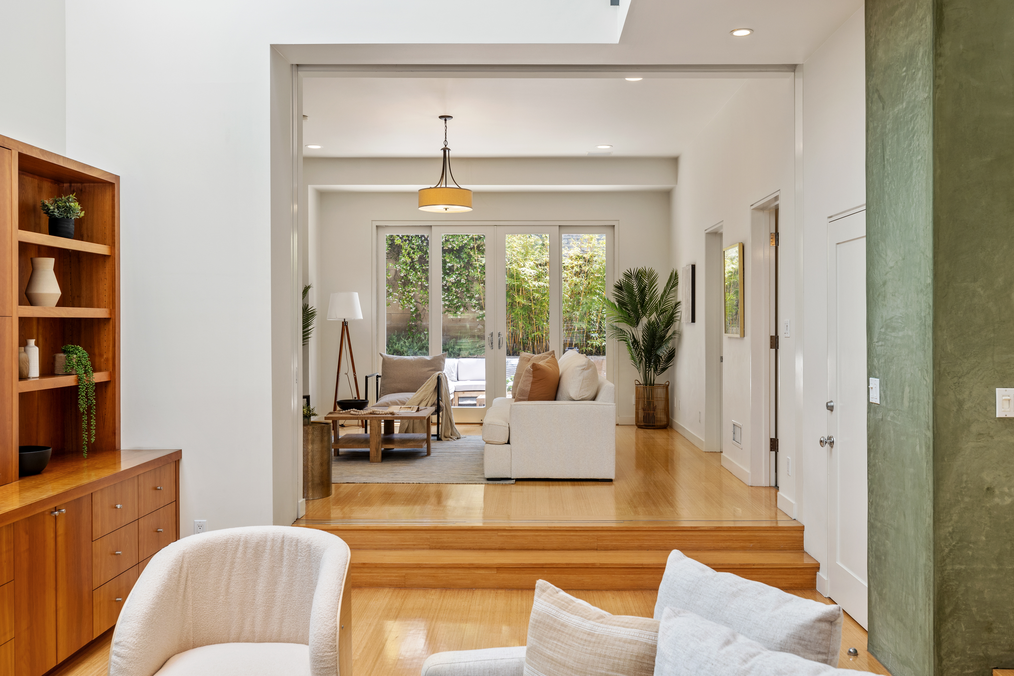  2710 Pine Avenue, Manhattan Beach, CA 90266 - 物件實景