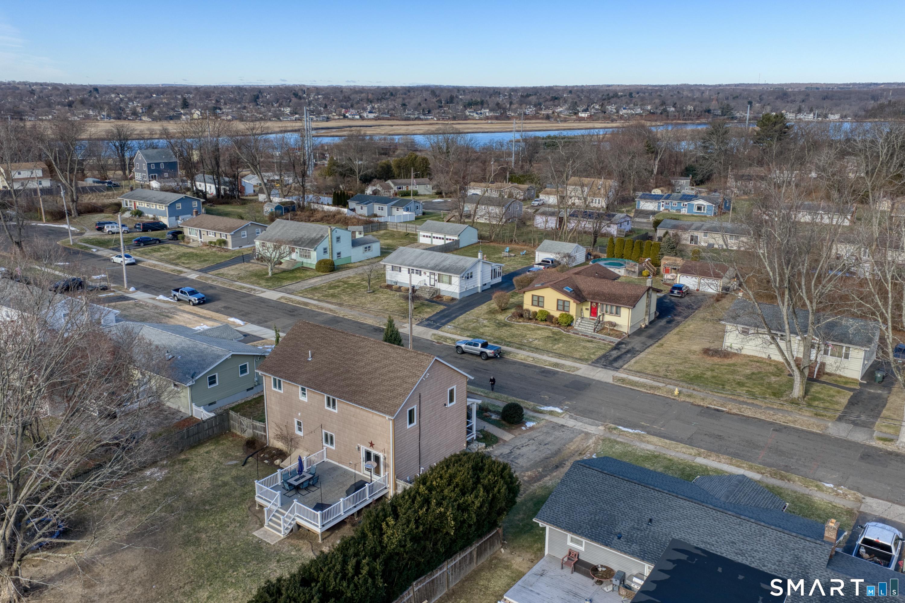 Milford, Connecticut, 06461, United States, 3 Bedrooms Bedrooms, ,3 BathroomsBathrooms,Residential,For Sale,2012517