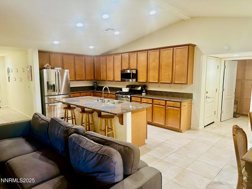 Dayton, Nevada, 89403, United States, 4 Bedrooms Bedrooms, ,3 BathroomsBathrooms,Residential,For Sale,1978349