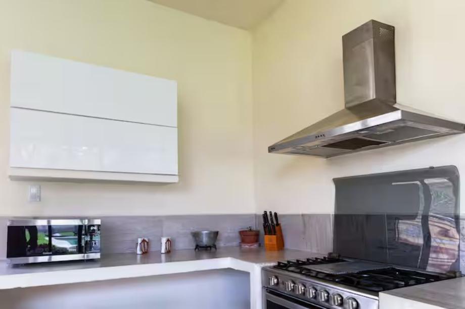 Tlaltizapán de Zapata, Morelos, 62773, Mexico, 4 Bedrooms Bedrooms, ,5 BathroomsBathrooms,Residential,For Sale,1732035