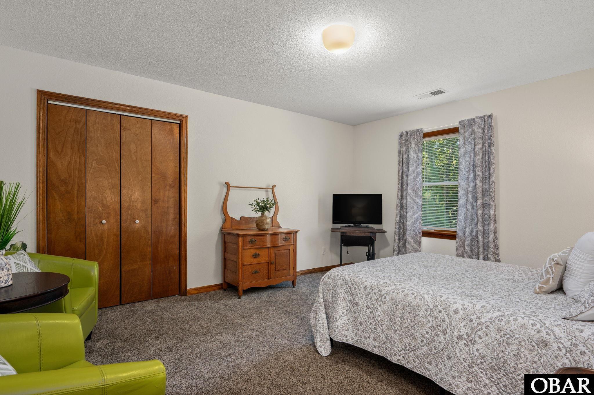 Kitty Hawk, North Carolina, 27949, United States, 4 Bedrooms Bedrooms, ,4 BathroomsBathrooms,Residential,For Sale,1973752