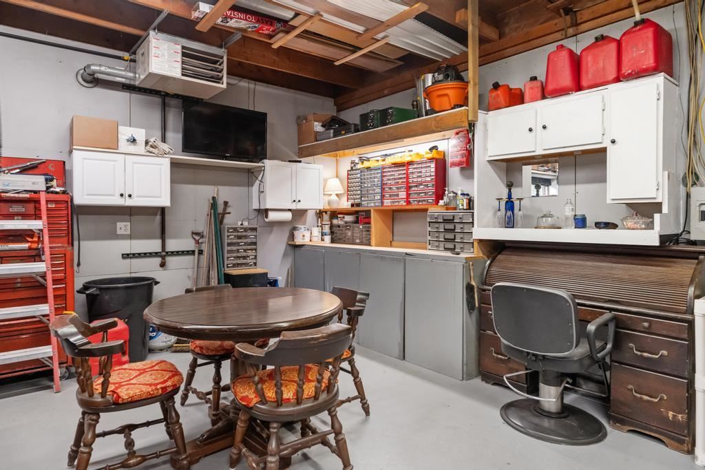 Charlevoix, Michigan, 49720, United States, 3 Bedrooms Bedrooms, ,2 BathroomsBathrooms,Residential,For Sale,1908367