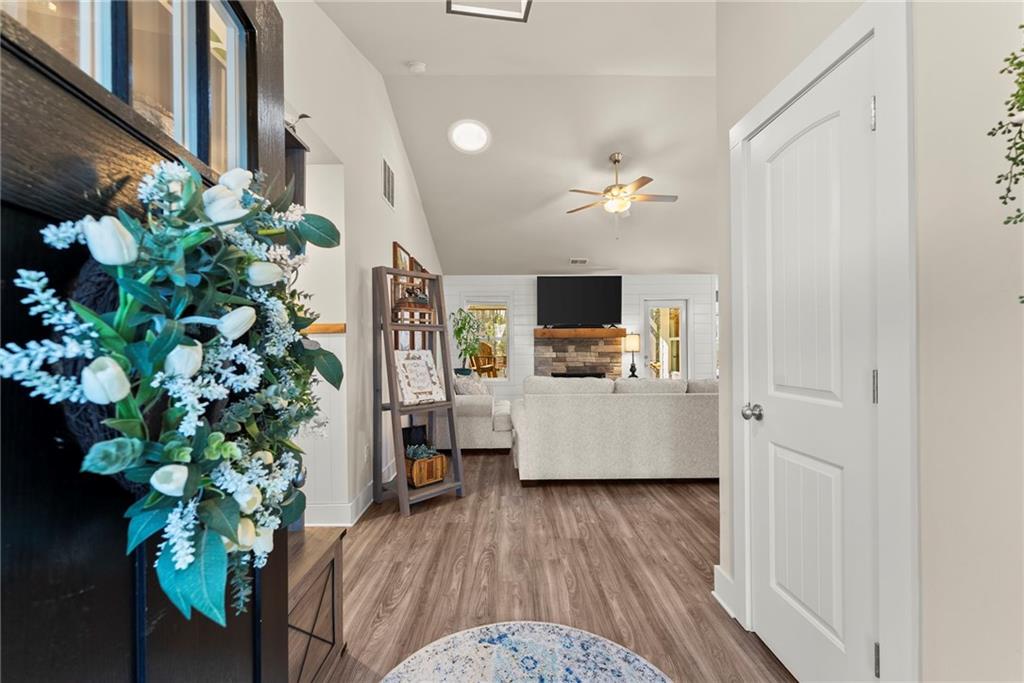 Cumming, Georgia, 30041, United States, 3 Bedrooms Bedrooms, ,2 BathroomsBathrooms,Residential,For Sale,2009266