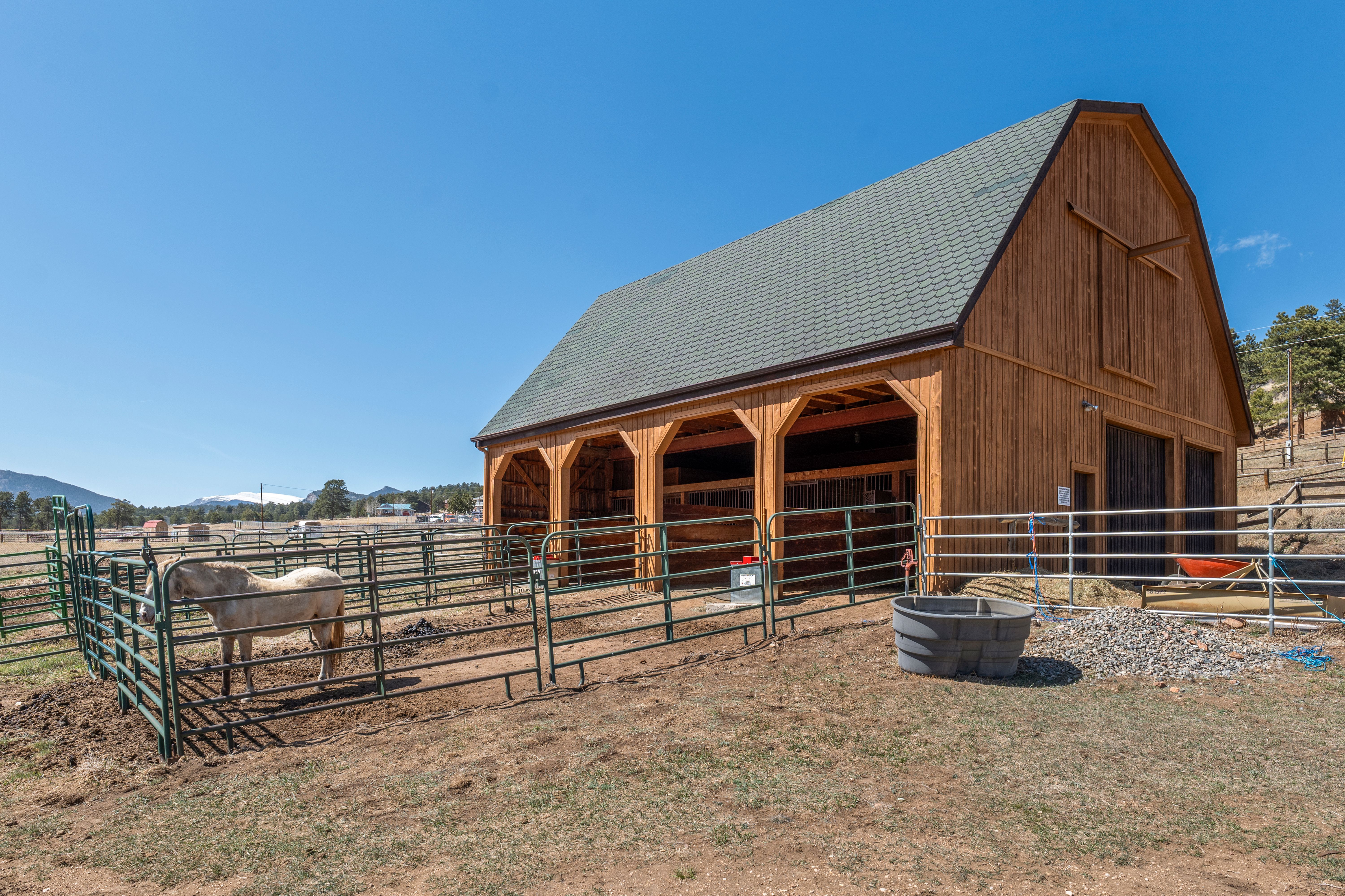  Pasture Perfect: A Home for You & Your Horses - 物件實景