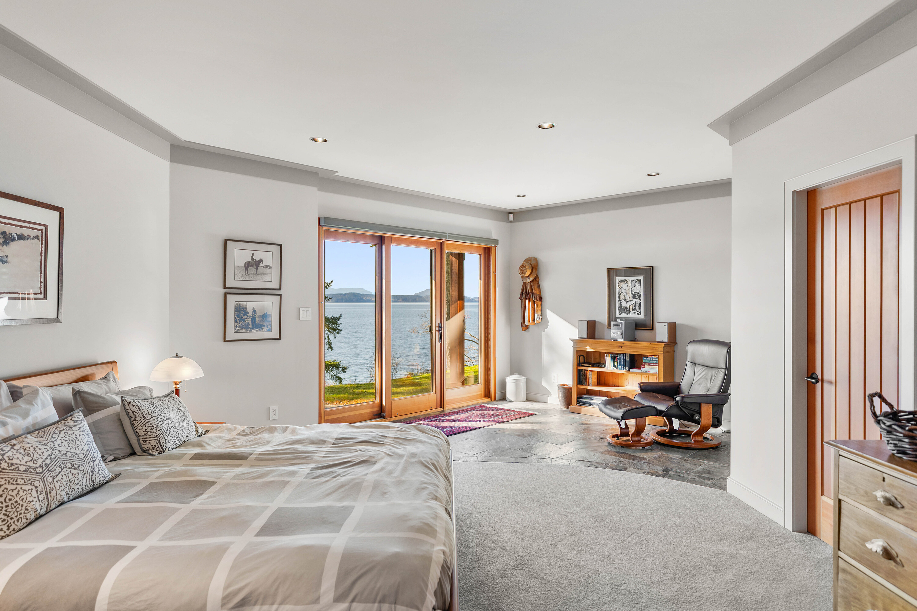  West Coast Oceanfront Living - 物件實景