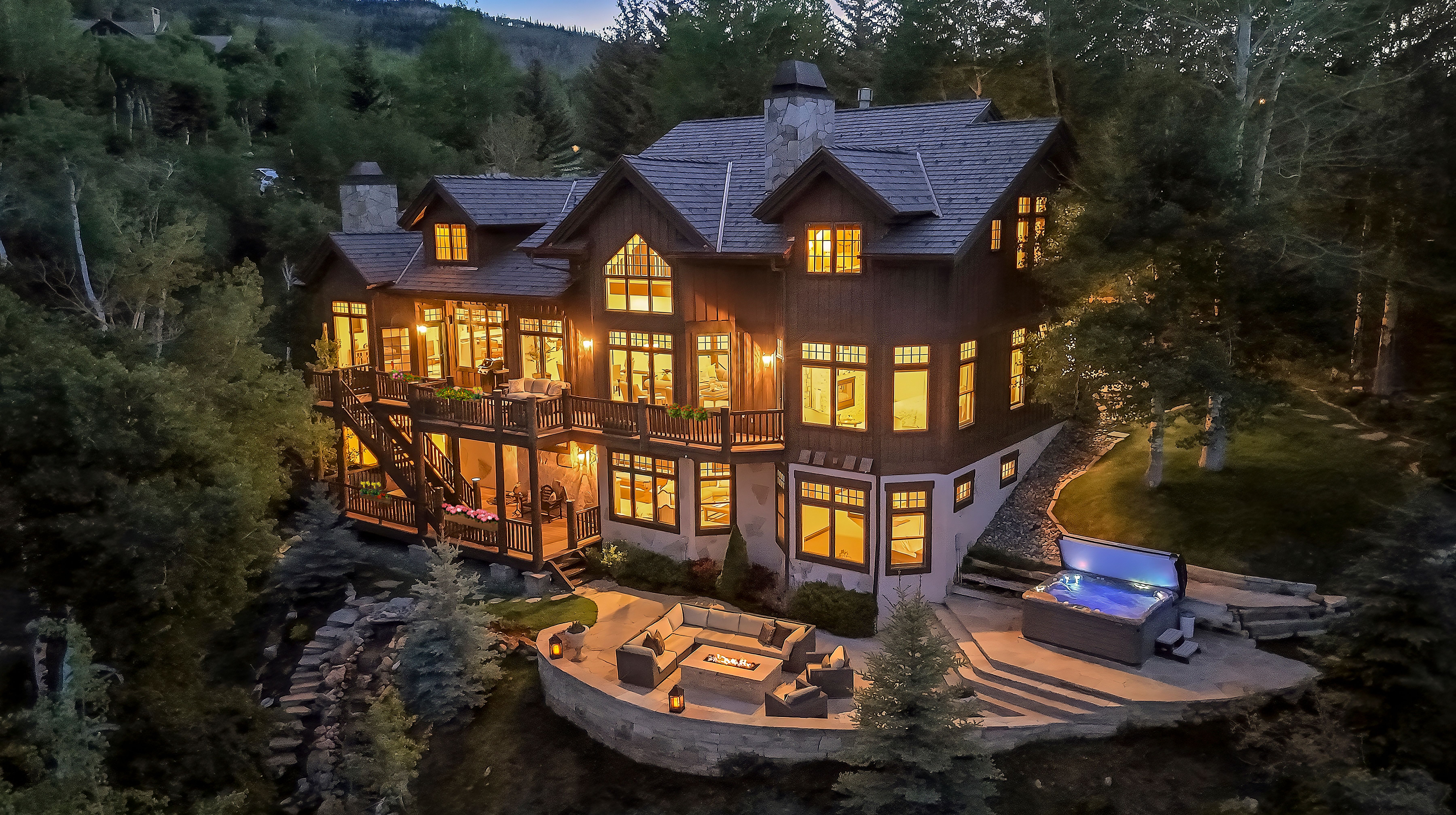  35 Stag Gulch Court Embraces Open Space Meadows With Golf Course Access - 物件實景