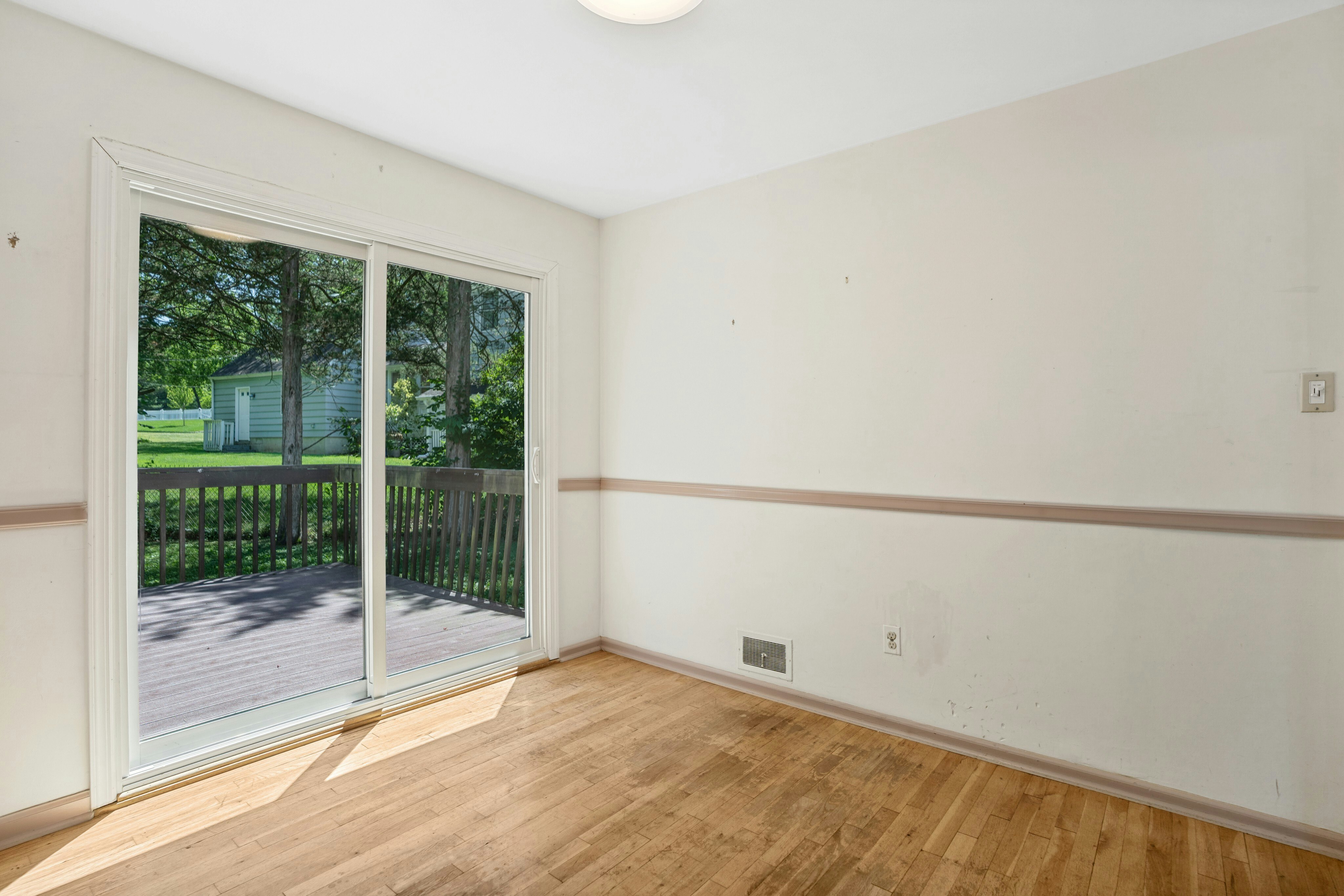  200 Runnymede Parkway - 物件實景