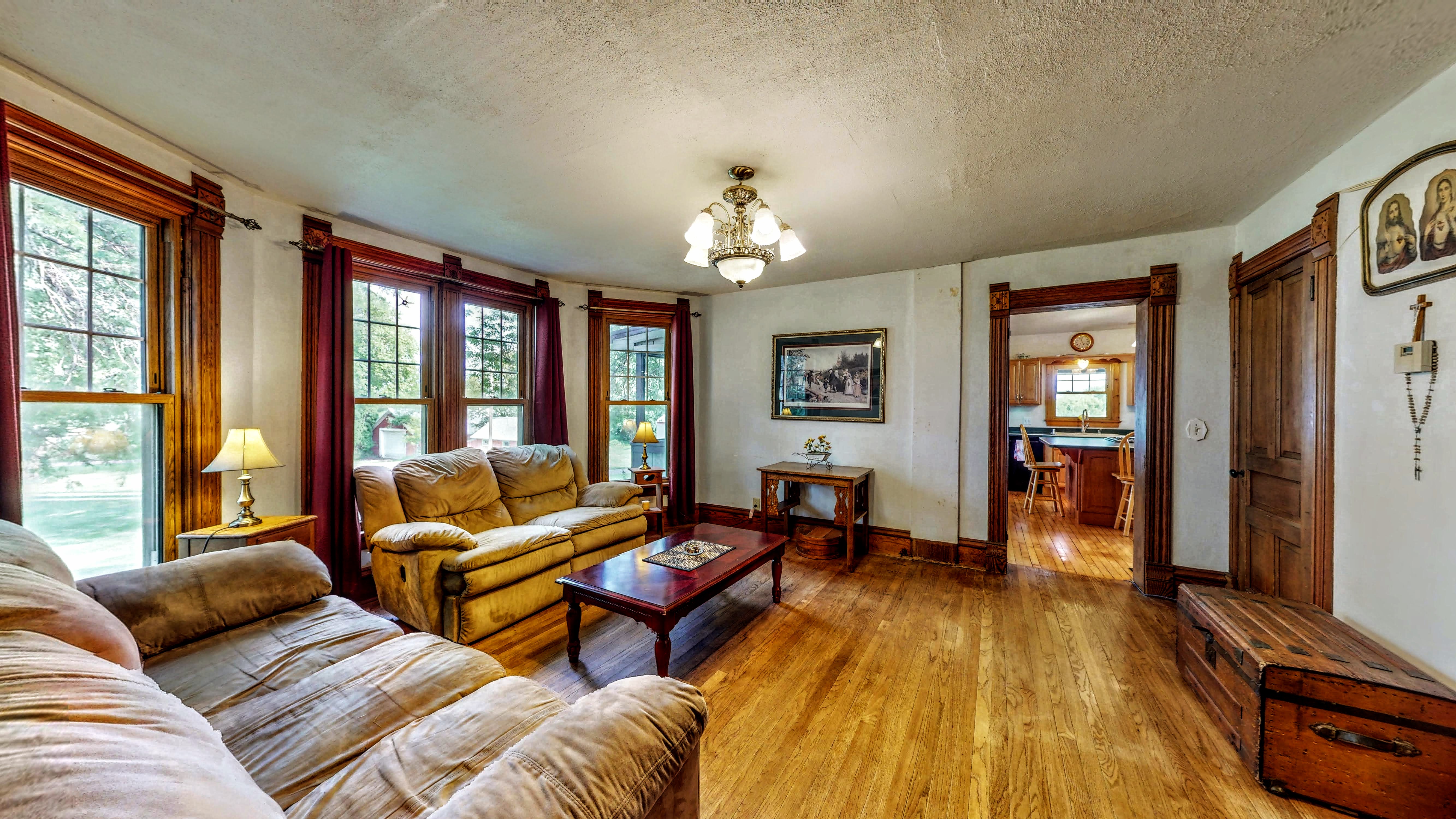 Milford, Wisconsin, 53551, United States, 4 Bedrooms Bedrooms, ,2 BathroomsBathrooms,Residential,For Sale,1889532