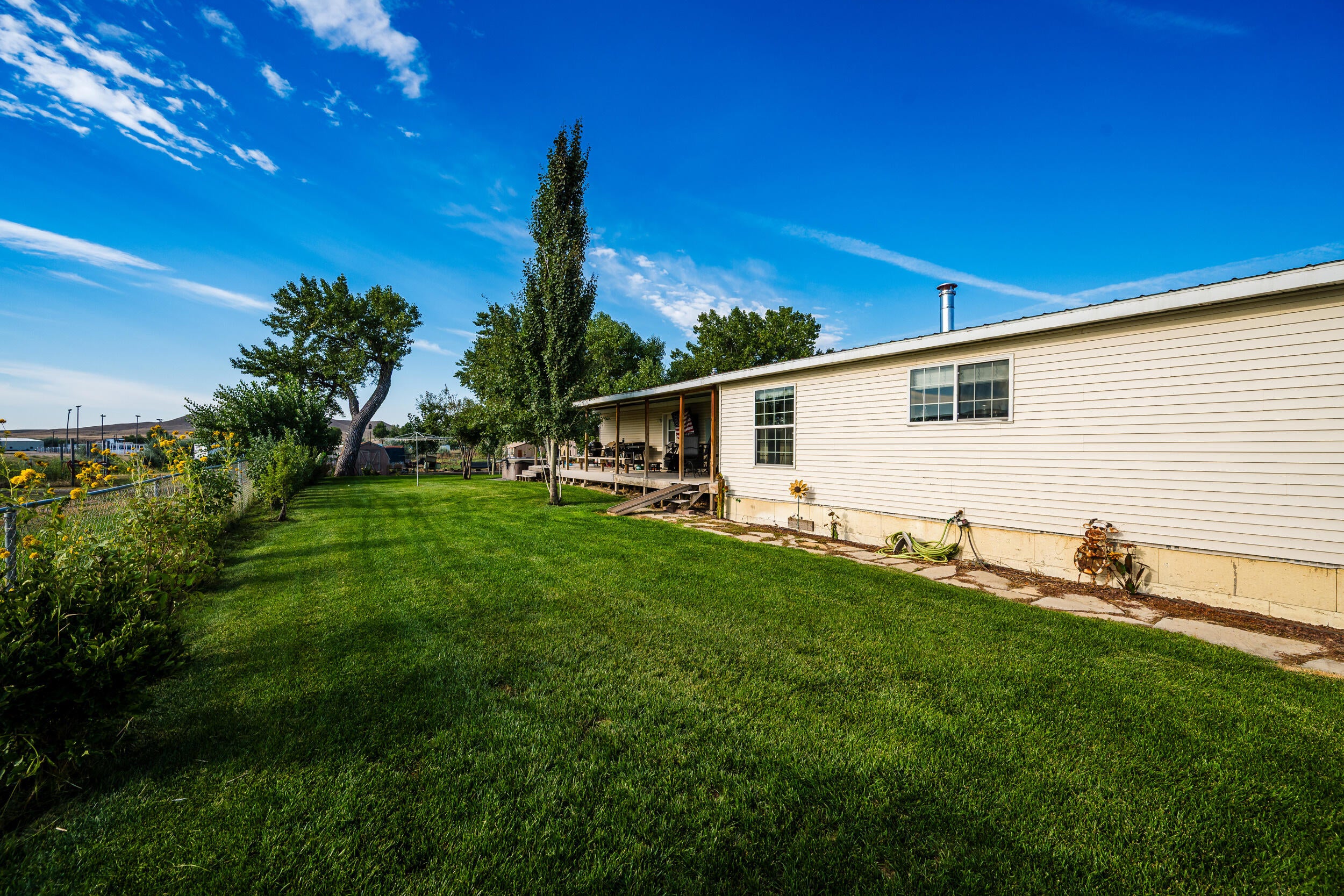 2nd St, Kaycee, WY 82639
